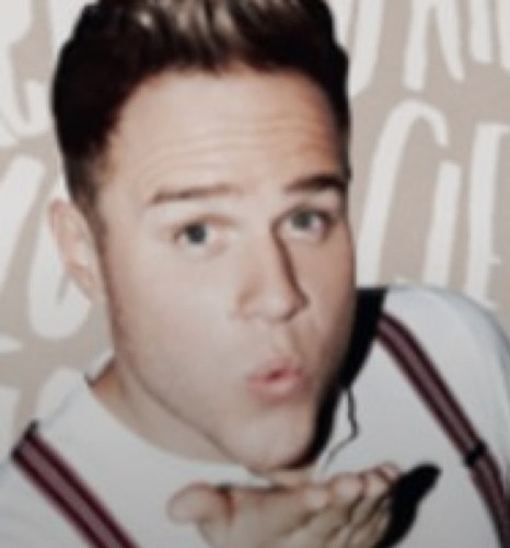 @ollyofficial follows this account  yeey!