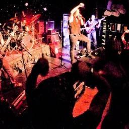 Hey I'm Ryan, vocalist for @DevolverRock. Check us out on Facebook! 

Lets tweet, talk, and make shit happen