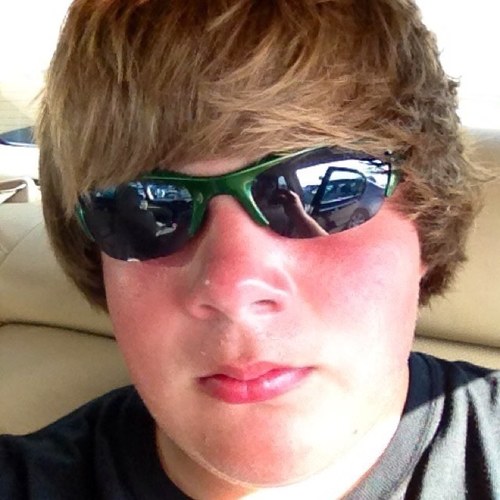 ttbrown333's profile picture. 