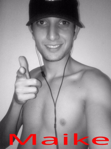 Supere os demônios com uma coisa chamada amor.
                                          Bob Marley
