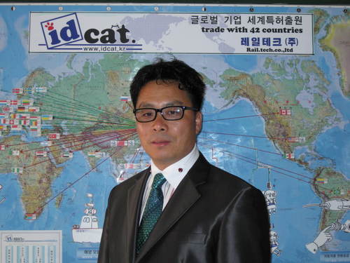 좋은 아이디어를 모아 국민의 안전과 편리함을 우선으로 하는 기업
                                   레일테크(주) 발명가