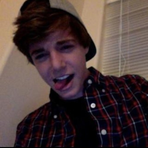 Just a white guy from colorado just living life young wild ans free
