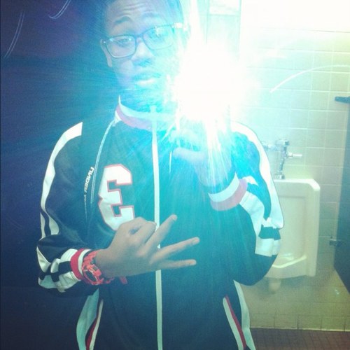 FRESHMAN PG/SG AT WHHS
I WORK LIKE SOMEONE WHO WANTS TO BE SUCCESFUL ..