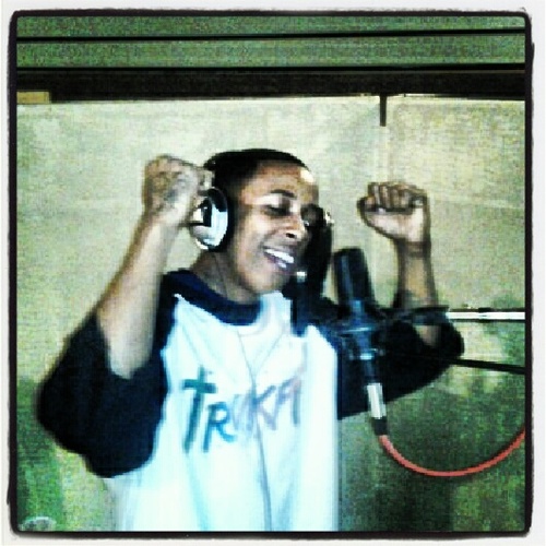 Indie artist 
hmu for pricing and booking and stay tuned for latest music