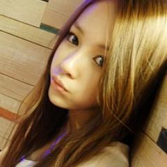 이름 : 권 쓰 정 (Kwon Su Jeong) Birthday : 1993년 4월 30일 데뷔 : 2009 코메디 드라마 Ulzzang 생성 무게 : 38kg 신장 : 162cm 혈액형 : O 안녕?