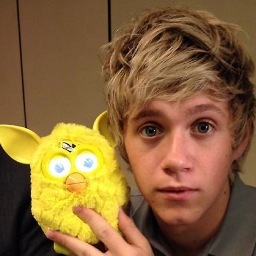 FOREVER A DIRECTIONER! 
WATCH: http://t.co/alcxIxBr
follow me for a follow back!