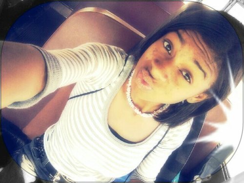 I Live~Laugh~ '& Cry... Im Younge Wild nd free nd just doing me.