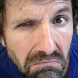 Vincent Malone est un crétin