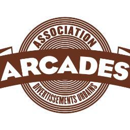Le Festival Arcades, des divertissements urbains qui animent la vieille-ville de Sion durant tout l'été en proposant des rencontres culturelles variées.