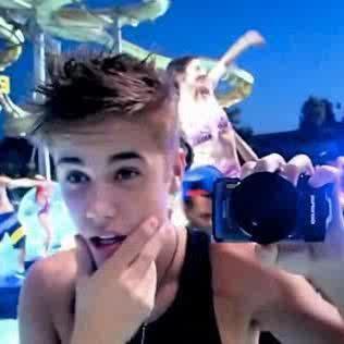 Smile on your face even though your heart is drowning-yea that's exacly how I feel when I see α new picture of Jelena