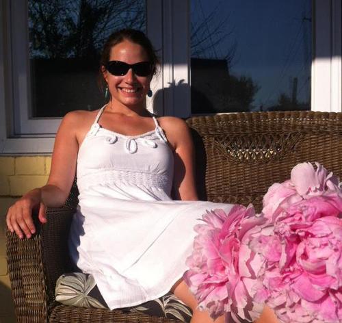 advocate for reproductive justice and equity. policy analyst at the Association of Ontario Midwives. tweets are my own.