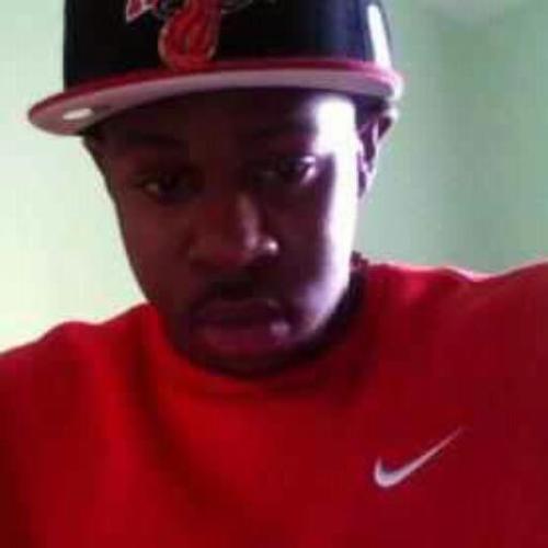 _cuffyobitch's profile picture. Class of 2012 heights grad instagram @bitchesandweed_
#teamfollowback #TeamNike
