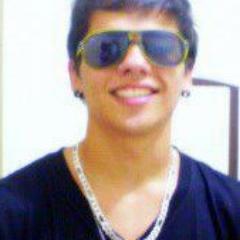 Alerrandro , moreno sei la , 17 anos , legal , e feio .