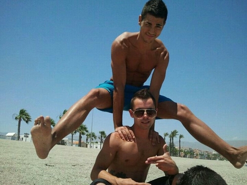 Ric_illpack's profile picture. Prefiero ser un extraño que uno mas del rebaño.