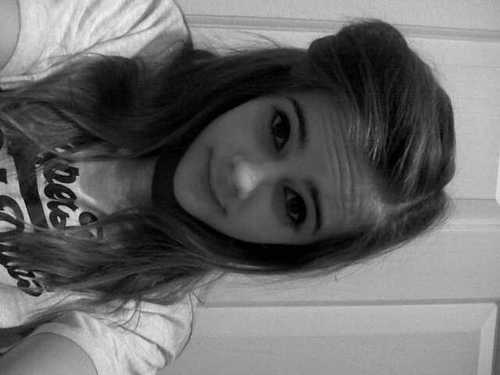 follow me ill follow back;)