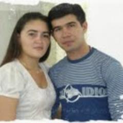 # Não sou de demostrar sentimentos, mais sou cheio deles. Eu sofro em silêncio, amo com o olhar e falo por sorrisos. :D(Y
