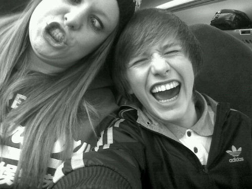 Name: liam Age:16 & fifa and man utd are my life along with my amazing girlfriend :)i love her ♥