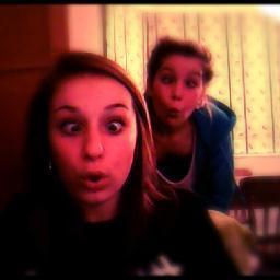 Hello_imRubes's profile picture. Feel free to press the 'follow' button..i'll love you forevaa