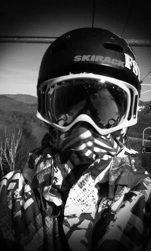 YesItsRyan's profile picture. I have no concept of time.