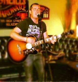 I am a Linesman who loves music, playing guitar and busking. That is all!