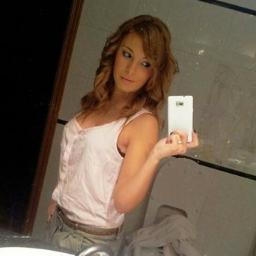 Amo a Sandra Molina López por encima de todas las cosas.