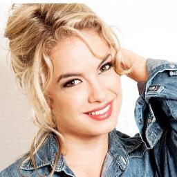 Você é assim um sonho para mim enquanto eu não te vejo eu penso em você desde o  amanhecer até quando eu me deito ... @Lua_Blanco @melfronckowiak @sophiaabrahao