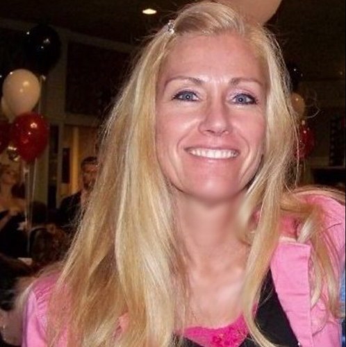Debbie Combs Net Worth