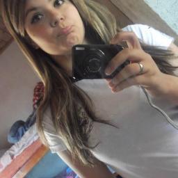 é quee nao faaz sentido caminhaar seem daa aa maao praa vs ♫