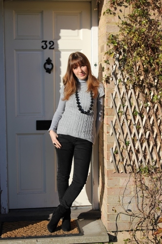 IrisinLondon1's profile picture. Blogueuse mode & parfum