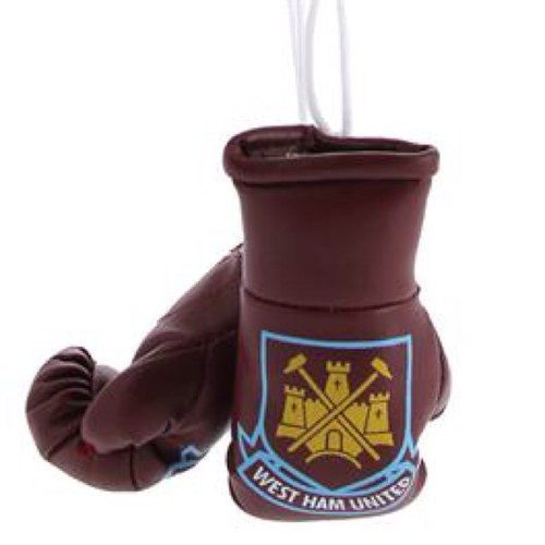 KevDaniels's profile picture. I love football, I love boxing and I love my family and friends. These are not listed in any particular order.