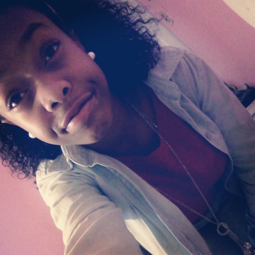 Follow me cutiess !!  &nd Follow me on IG @daynizzle