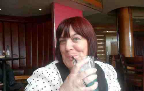 Bitchtits1974's profile picture. 