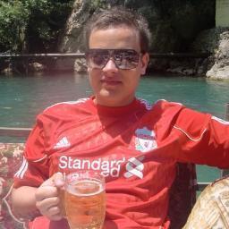 osloscouser's profile picture. Red Forever! #5times
