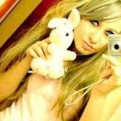 Follow, follow, follow!
Vamos lá, é só clicar nesse butãozinho e já está me seguindo!
Follow, follow, follow!
Sigo devolta