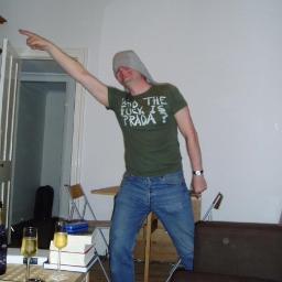 hack, oenophile and postmodern dilettante. Pronouns:  han/hans/honom/hän/hänen/häntä/hänessä/hänestä/häneen/hänellä/häneltä/hänelle/hänenä/häneksi/hänettä