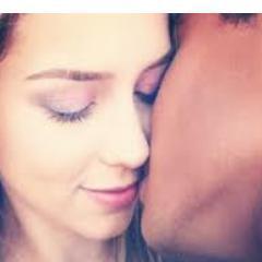 Viciou minha retina virou minha rotina a causa da insonia é você, não cafeina ♪ . Meu mundo se encontra em ti , @micaelborges_ ♥*