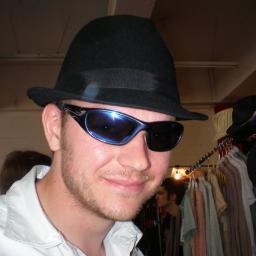 Innovation Development Manager at http://t.co/leRefFxIMv.  Creator, strategist and reluctant diy enthusiast. All views are my own.