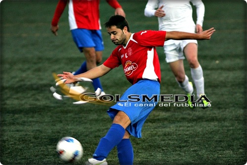 Ingeniero Técnico Agrícola, deportista, apasionado del fútbol.