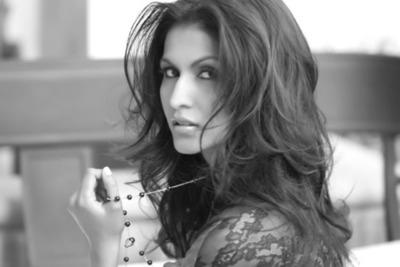 TinselKorey_HS's profile picture. Just a chick who makes movies, music, art, has opinions, thoughts and jokes a lot.
Taken by @RandyOrton_HS.
#HSR
[roleplay]