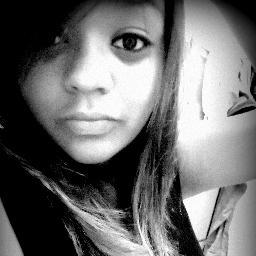# 


 Poucos me conhecem do jeito que realmente sou , porque são poucos os que não me julgaram antes de me conhecer !