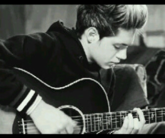 I♥1D ! DIRECTIONER100% !! Mi pasión es bailar .....♥(_)
•Dancing is my Life
