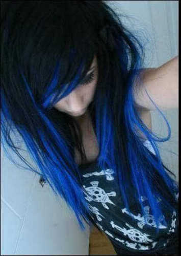 Im a freakin EMO!!!!! and i Love myselfxxxx i dont  fucking care what you guys thinkxx.I fOlLoW bAcK.and IMO IM FREAKING PRE-TAY!!!!.IM SINGLE!.im 14