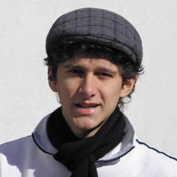 A preguiça anda tão devagar, que a pobreza facilmente a alcança. Acesse: http://t.co/CcGc33yI