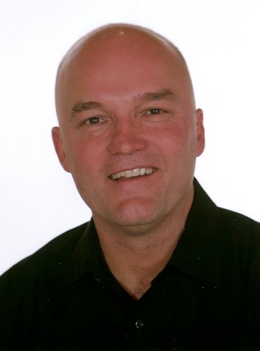 theAndyDrake's profile picture. Andy is an accomplished professional with broad experience working in companies that range from small start-ups to global public companies.