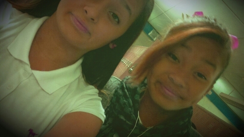 Follow my twiffey @SoDope_Kitty | #teamlightskin | #teamfollowback (: