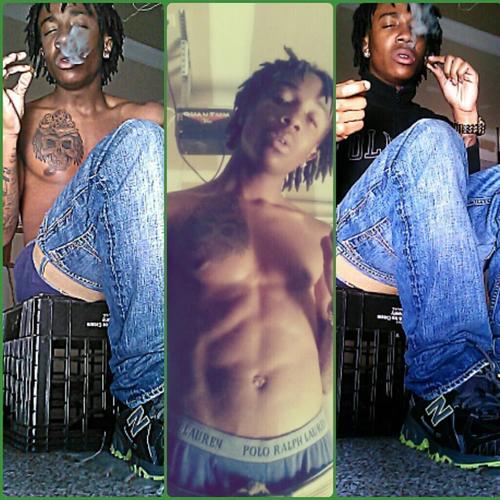 I'm 300...I'm claim team fresh....i don't want the pussy, i just want her face...fb: black ken