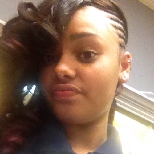 my name is cemone!!!!!
i am 13 
follow me on ig @lovelycemone