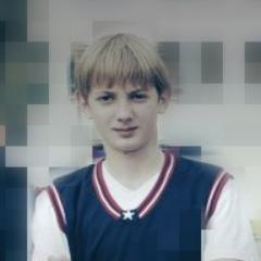 e_melya's profile picture. 