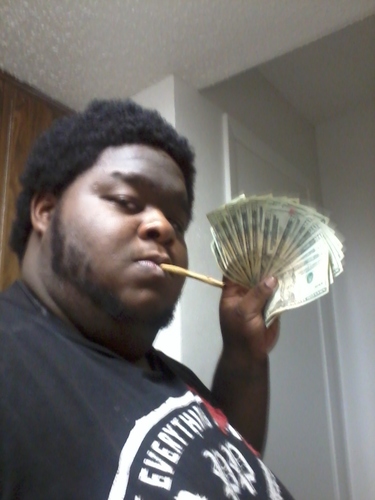 BIGGROY09's profile picture. CEO AND FOUNDER OF BIGG ROY PROMOTIONS./ FED BOUND SECURITY.. #TEAMMIDWE$T #TEAMCHI-TOWN #TEAM$TIXXKID #TEAMNUTHINBUTJORDANS #TEAMDIRTERBOYZ