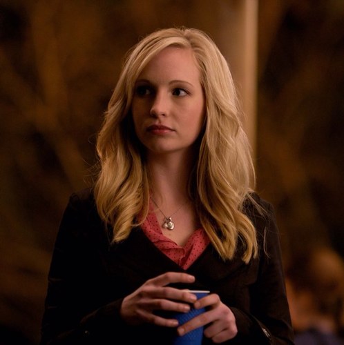Daughter of My sweet mom @CuteLockwood/ @DangerousBellaL I ❤ @AlphaJockMatt #MatureRP (witch & vampire} My bunny: @Mikaelson_Nik Mom to @LovableDaniBear